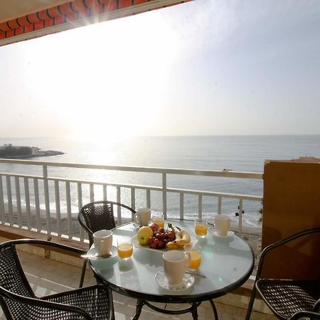 Suitur Apartamento Frente A La Playa 푸엔히롤라 외부 사진
